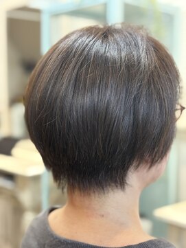 シュシュ(Chou Chou) 大人柔らかショートレイヤー