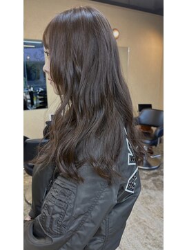 ナウ(now) セミロングヘア