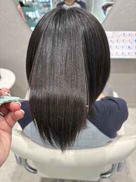 ロエ(Lowe') 伸ばしかけウルフ
