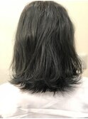 オリーブカラー+ボブ