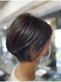 30代40代美シルエットショートボブ 秋色 控えめ大人ピンク