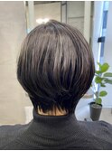 【Zina銀座】ショート×アッシュブラック×耳かけ