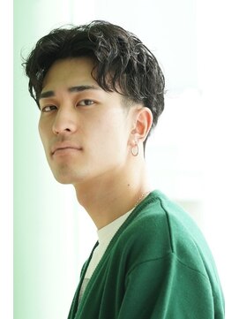 にもう 女将が提案するセンターパート韓国マッシュニュアンスマッシュ