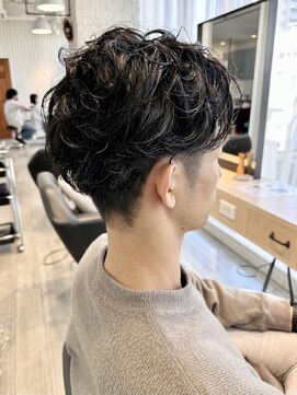 アーロン(aaron) 【サロンワーク】クセを活かしたメンズスタイル。