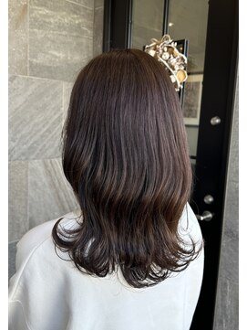 メゾン アヴァロ(Maison Avallo) #くすみ系アッシュグレーカラー