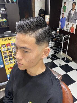 バッドバーバー 蒲田店(BAD BARBER) サイドパート