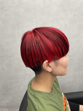 ファイブバイジエクト 堀江(FIVE by The Ect) 刈り上げショート　レッドカラー　ブラックメッシュ　マッシュ