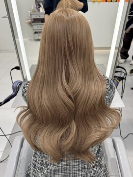 アールプラスヘアサロン(ar+ hair salon) ミルクティーベージュロングヘア