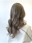 シアーベージュ_グレージュカラー_レイヤーロング
