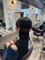 コワファーストナガサキシャンプーボーイ(COIFF1RST NAGASAKI SHAMPOO BOY)&nbsp;タイトアレンジ