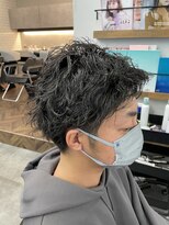 アンジェリカラボ 梅田店(ANGELICA LABO)&nbsp;ツーブロック刈り上げアップバング"無造作ツイスト"【後藤】