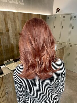 エイト 池袋店(EIGHT ikebukuro) ピンクベージュ