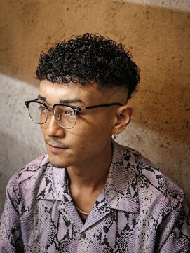 プロショップウェーブ(PRO SHOP WAVE) アッシュブラック/カルマパーマ/ベリーショート/原宿