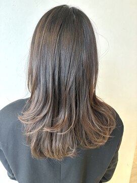 ヘアーリゾート ライフ(Hair Resort LIFE) ローレイヤースタイル