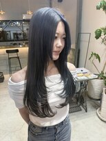 ソーコ(SOKO)&nbsp;レイヤーカット×シャドールーツ