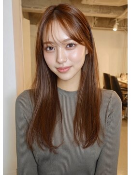 エミイ 鎌倉(eMii.) ロングストレートヘア