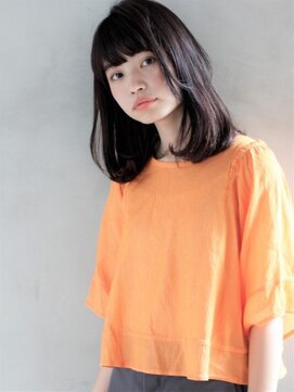 クィーンズガーデンバイケーツーギンザ(QUEEN’S GARDEN by K two GINZA) [K-two銀座]可愛さと大人っぽさを感じさせるカジュアルミディ