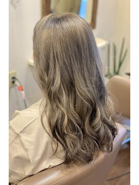 ミュウ(Private hair salon Miu) グレージュ