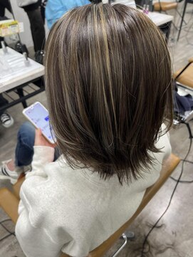 プライズ アイリス 池袋東口店(prize Iris) 白髪ぼかしハイライトイルミナカラー￥16500