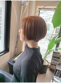 ショートボブ