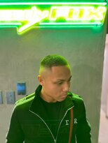 グリーディーフォックス 代々木(Greedy FOX)&nbsp;波巻き/ハイライト/マッシュパーマ/ウルフ[シェービング]