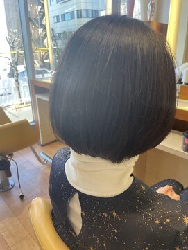 トリッカ 代官山(tricca) グラボブ/白髪ぼかし/髪質改善/酸性ストレート/30代/40代/50