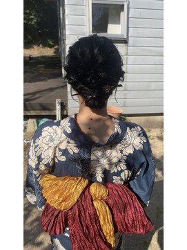 ヘアーコンセプト アイアイオ(HAIR CONCEPT iio) ゆるゆるすぎないゆるっと浴衣ヘア