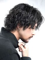 渋谷緩め波巻きスパイラルパーマサーフカールメンズウルフカット