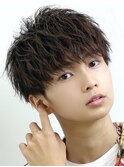 『シャープパーマ』クルッとしない軽めの爽やかマッシュ
