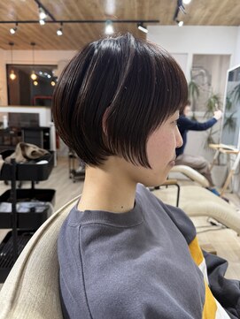 エメヘアデザイン ルイス(Aimer Hair Design Lewis) コンパクトショート/弘前市