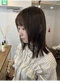 ミディアムヘア × オリーブアッシュ