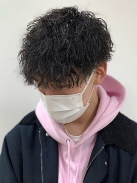 シャルムバイケンジ(Charm.by KENJE) 銀座メンズパーマ波巻きシャドウパーマツイストスパイラル無造作