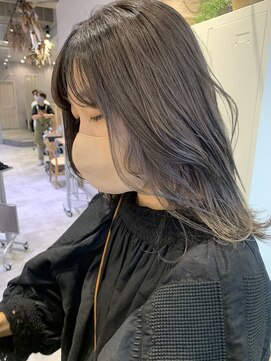 リタ(rita.) 大串弥生◎ナチュラルグラデーションカラー