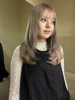 ユーリ(JUURI) ミルクティー/透明感カラー/レイヤーカット