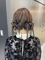 サヴォア(Savoir)&nbsp;お呼ばれヘア◎お団子ツイン