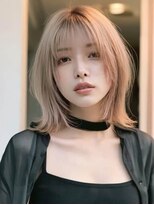 ロッソ 大橋店(Rosso)&nbsp;ベージュのナチュラル外ハネ髪【大橋】