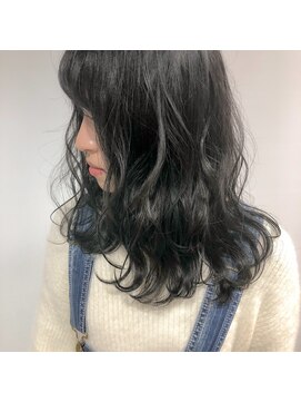 ルコル(Lucol.) サファイア×ウェーブ