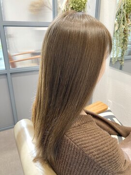 ティルヘアー(TiLL HAIR) ミントアッシュ　圧倒的柔らかさ　赤みゼロカラー