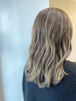 ローレン(Loren)&nbsp;デザインカラーバレイヤージュ/ハイライトメッシュ