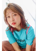 オルゴ(orgo)&nbsp;インナーカラーピンクのプチウルフスタイル