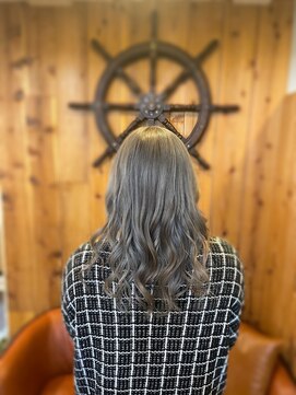 トルチェ(toRtue) グレージュ