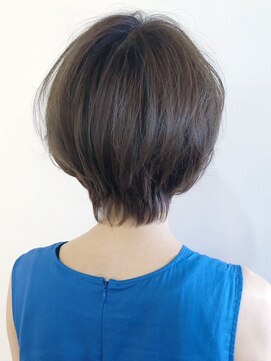 リコ(LIKO) ナチュラル大人ショート☆ひし形シルエット/明るめ大人カラー