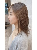 ドゥマン(Demain)&nbsp;大人可愛いグレージュカラーボブウルフ黒髪ココアベージュ