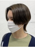 センターパートウルフ