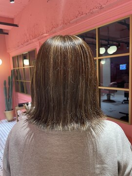 オーガニックエコ 川越(organic+eco) 20代30代大人かわいい外ハネボブ×お洒落ハイライト♪