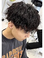 ウェイビーエフティフィフス 横浜西口(WAVEY ft.fifth) ツイストスパイラルパーマメンズパーママッシュウルフフェード