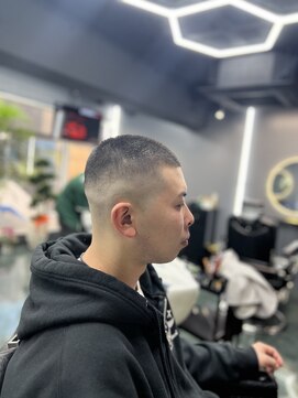 グリーディーフォックス 三軒茶屋(GreedyFOX) 波巻き/マッシュパーマ/ウルフ/ハイライト<理容室>三軒茶屋