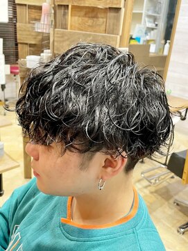 ヘアーメイク シーノ アンド フォーメン(Sino) マッシュ×波巻きパーマ