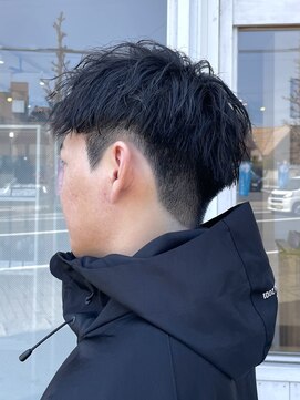 クオリア(Quaria) ソフトツイストスパイラル×刈り上げショート