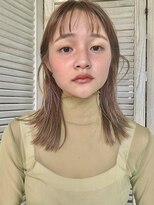 シースルーバングが可愛い◎切りっぱなしのミディアム